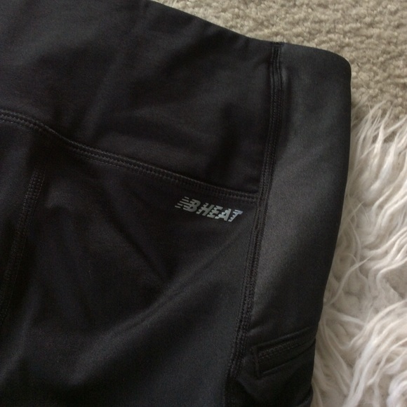 NWOT New Balance Impact Run Heat Tights - Picture 9 of 9